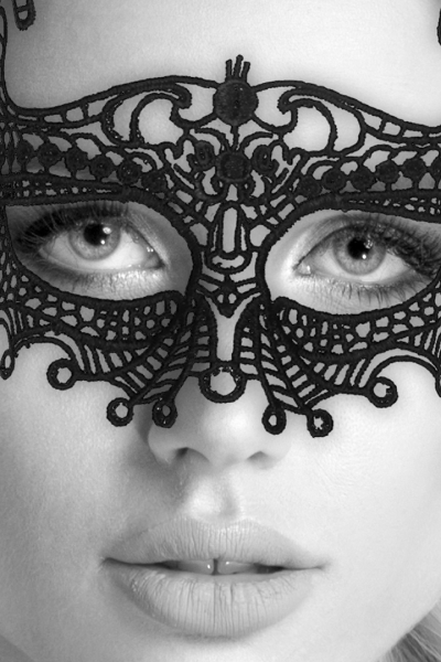 Empress – Lace Mask