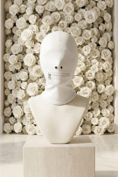 Biała Maska Pełna z Zamkiem na Ustach – NS Novelties Fetish & Fashion Zippered Mouth Hood